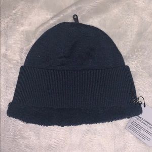 NWT Lululemon Shakti Sherpa Toque